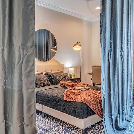 3br Townhouse King Bed 2441 Sq Ft Uptown Clt Holiday home