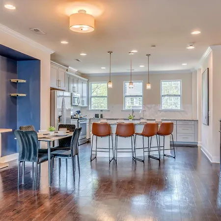 3br Townhouse King Bed 2441 Sq Ft Uptown Clt * Charlotte