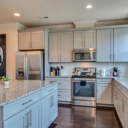 3br Townhouse King Bed 2441 Sq Ft Uptown Clt Holiday home Charlotte
