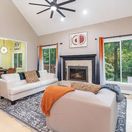 Holiday home Grand Estate + Executive Charlotte