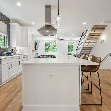 Luxury Build - King Beds - Minutes To Uptown Charlotte
