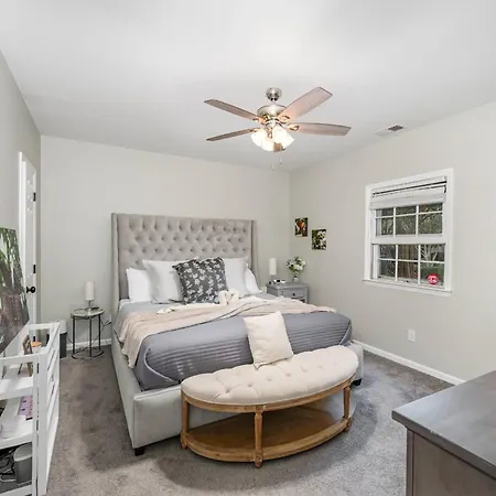 South End's Solace Holiday home