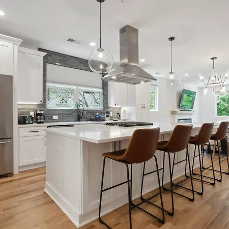 Luxury Build - King Beds - Minutes To Uptown Charlotte