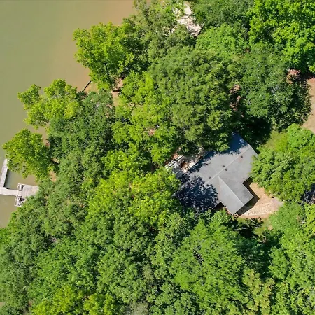 Castaway Cove 5 Bed Retreat Fire Pit Hot Tub! *