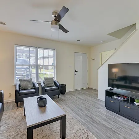 5 Mi To Uptown Charlotte! Family Retreat W/ Yard * Charlotte