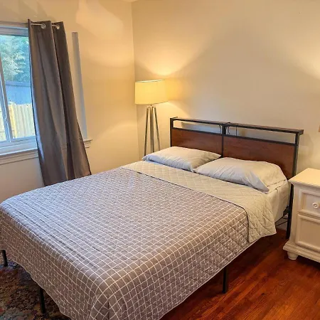 Villa House With Firepit Near Noda Plaza Midwood Lightrail *