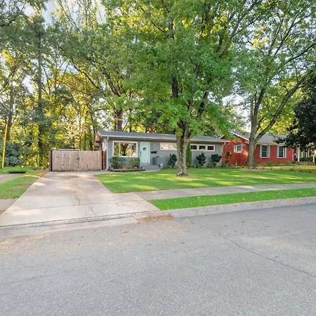 Holiday home 3br Pga Garden Oasis - Near Quail Hollow And Light Rail Charlotte