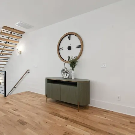 Luxury Build - King Beds - Minutes To Uptown *
