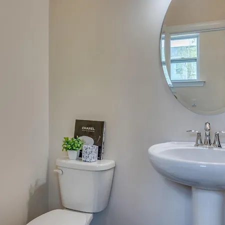 Holiday home 3br Townhouse King Bed 2441 Sq Ft Uptown Clt