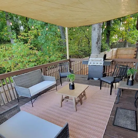Holiday home Renovated 5br/3ba W/ Rec