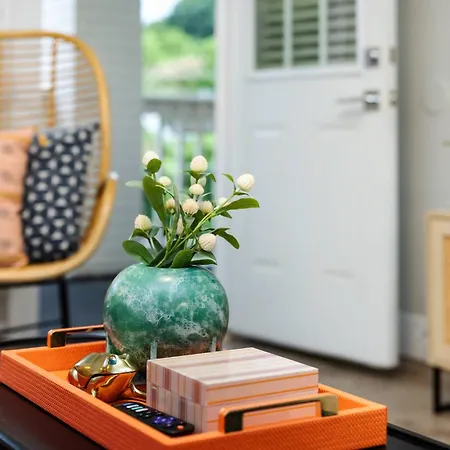 Apartment Optimist Abode 3: <7min To Noda-midwood-uptown *