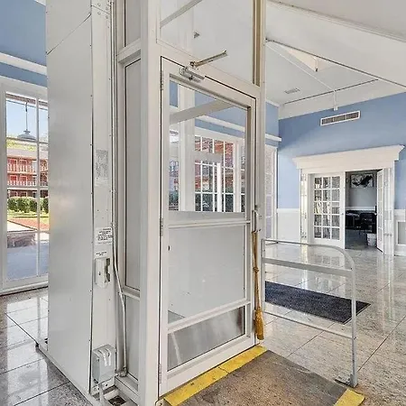 Quaint Mins To Atrium Health & Panthers Stadium Charlotte