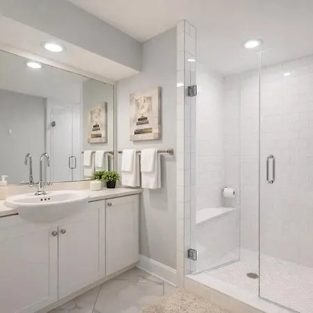 Obsidian 20ft Glass Sauna & Free Parking * Charlotte