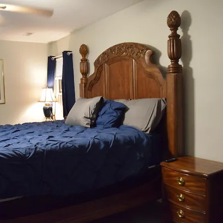 Apartment Mint Hill Mystery Manor *