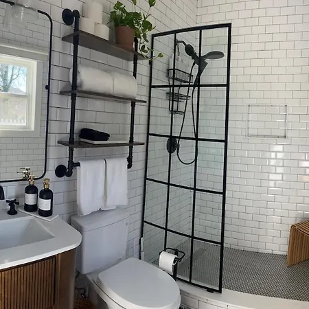 The Little Sugaw House Apartment