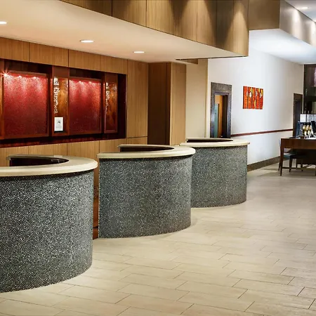 Hotel Hilton Place 3*