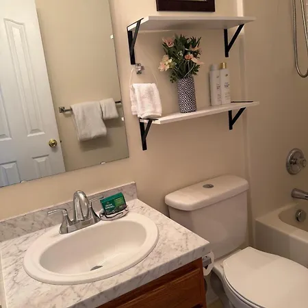 Beautiful Bed And Bath In