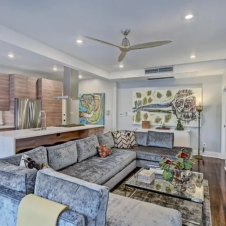 Modern 2br With Sunroom Near Uptown * Charlotte