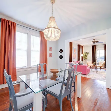 Retro 1br In Elizabeth With Porch & Eclectic Design *