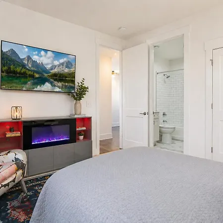 Madmen Loft W Uptown Rooftop Views *