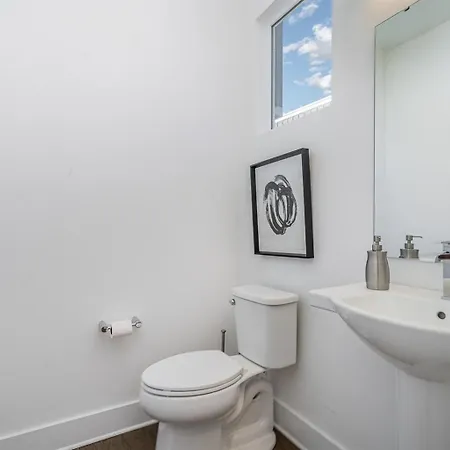 Holiday home Madmen Loft W Uptown Rooftop Views Charlotte