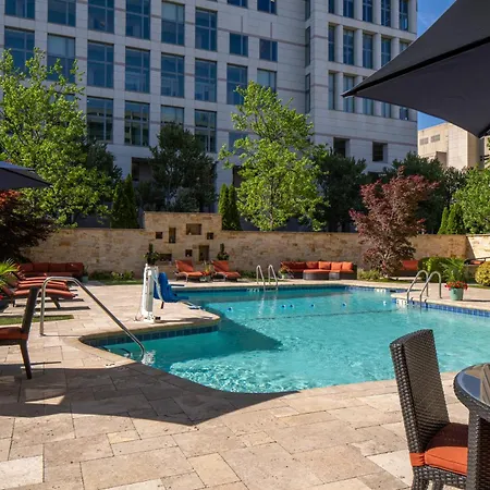 Fairfield & By Marriott Uptown Hotel