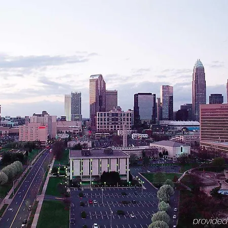 Doubletree By Hilton Airport Hotel Charlotte