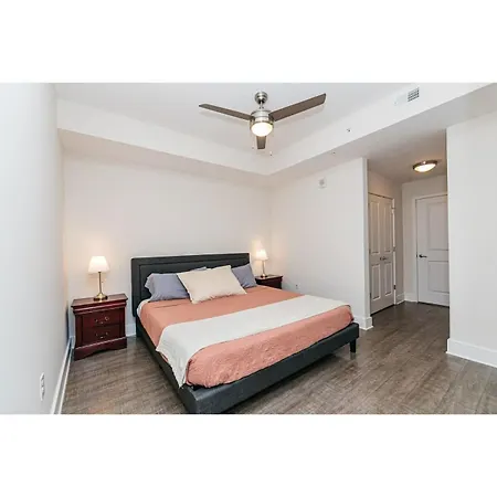Uptown 2br Furnished *
