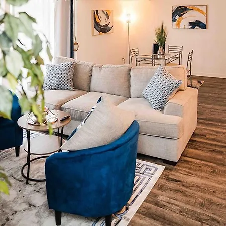 Upscale 2 Queen Beds-2 Bath In Unc Speedway Area Apartment Charlotte