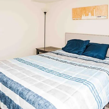 Upscale 2 Queen Beds-2 Bath In Unc Speedway Area *