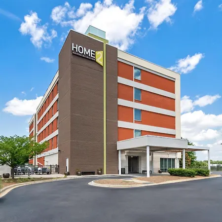 Home2 By Hilton Airport 3*