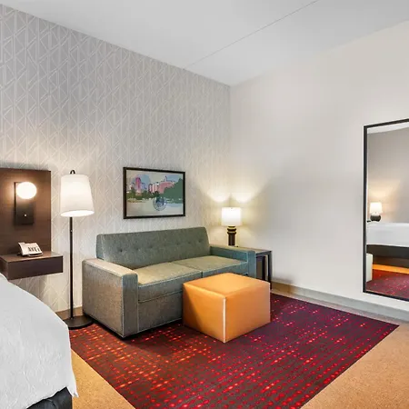 Home2 By Hilton Airport Hotel Charlotte