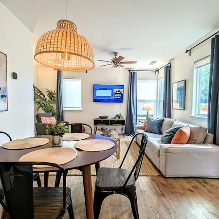 League Flats West End Apartment