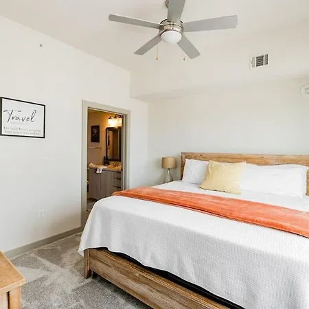 Uptown Fully Furnished 2br Apts