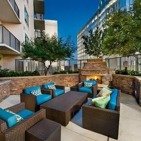 Uptown Fully Furnished 2br Apts *
