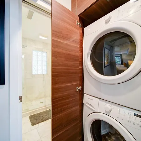 Stylish 1br In Myers Park Holiday home *
