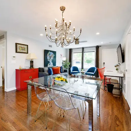 Myers Park Gem Great Location *