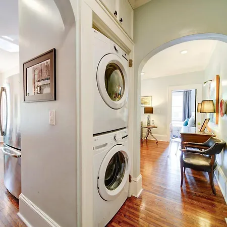 2 Bedroom In Myers Park With Comfortable Screened Porch * Charlotte
