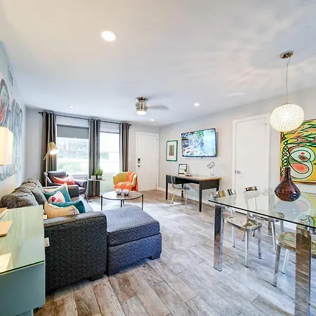 Holiday home Comfortable And Stylish Near Myers Park *