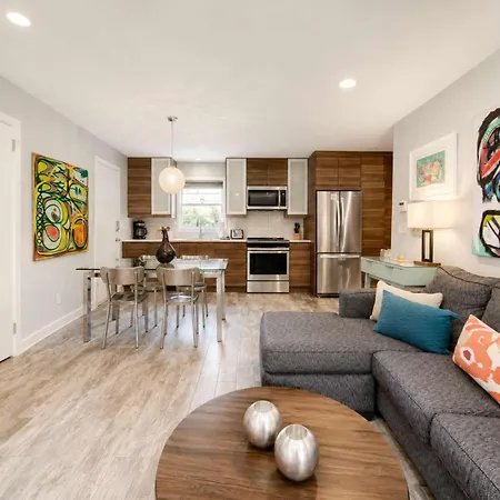 Comfortable And Stylish Near Myers Park Charlotte