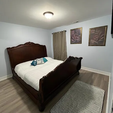 Holiday home Family House With Jacuzzi Charlotte