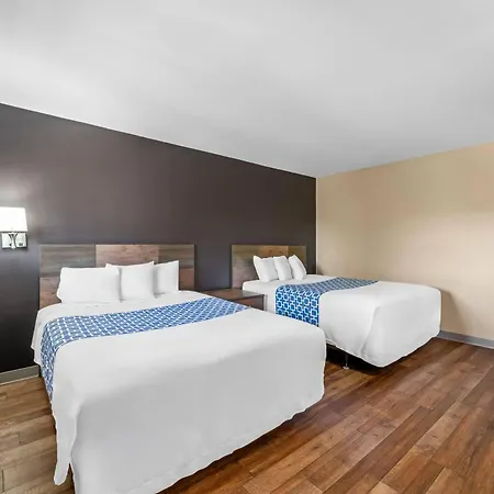 Hotel Suburban - Ballantyne Charlotte
