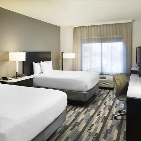 Hyatt House Center Hotel