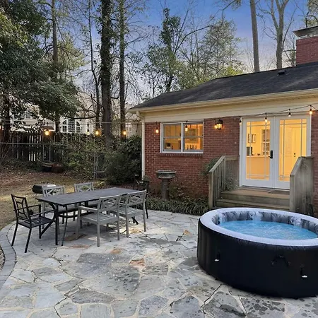 Charm Of Southpark - 5 Bedrooms - 1 Of A Kind Lot! *