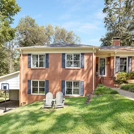 Holiday home Charm Of Southpark - 5 Bedrooms - 1 Of A Kind Lot!