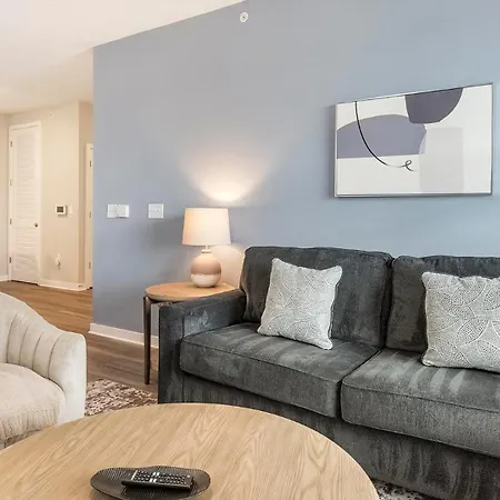 Apartment Landing Stunning 1bd Pool Yoga Charlotte