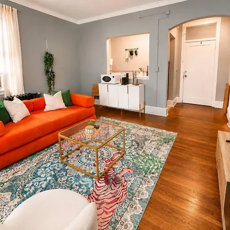 Uptown Funk Getaway With Parking & Walk To Stadiums, Nightlife Charlotte