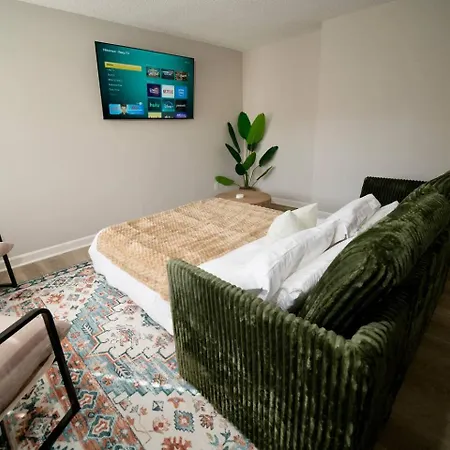 Apartment Uptown Luxe Retreat With Parking & Walk To Center Charlotte