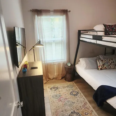 Cozy-chic 3br Near Uncc Noda Uptown I-85 Charlotte