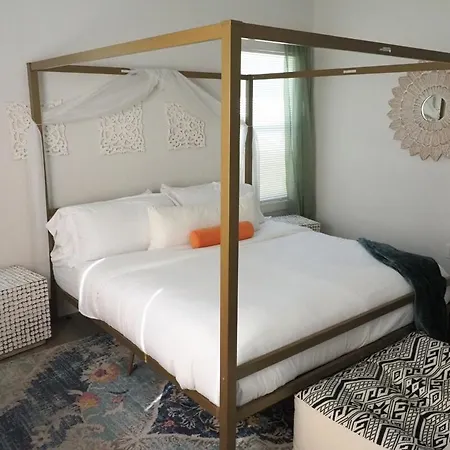 Holiday home Cozy-chic 3br Near Uncc Noda Uptown I-85